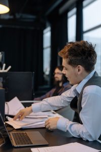 Emprego em home office sem experiência: como conquistar sua primeira vaga